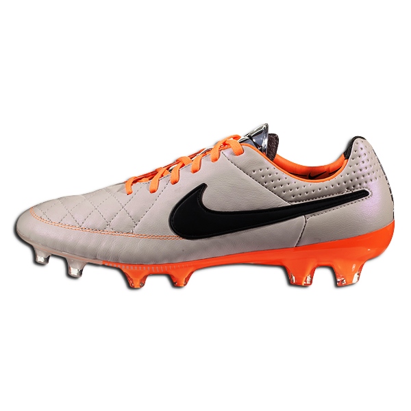 scarpe da calcio nike tiempo prezzo scarpe da calcio nike tiempo prezzo